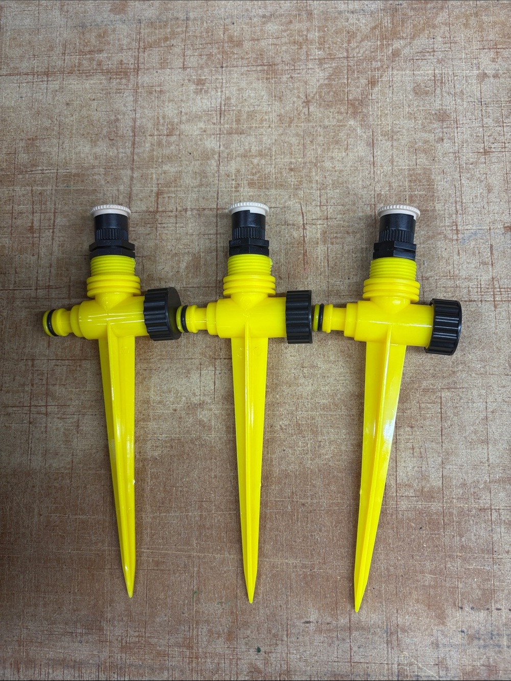 Yellow Adjustable Lawn Spike Sprinkler - 3 Pack
